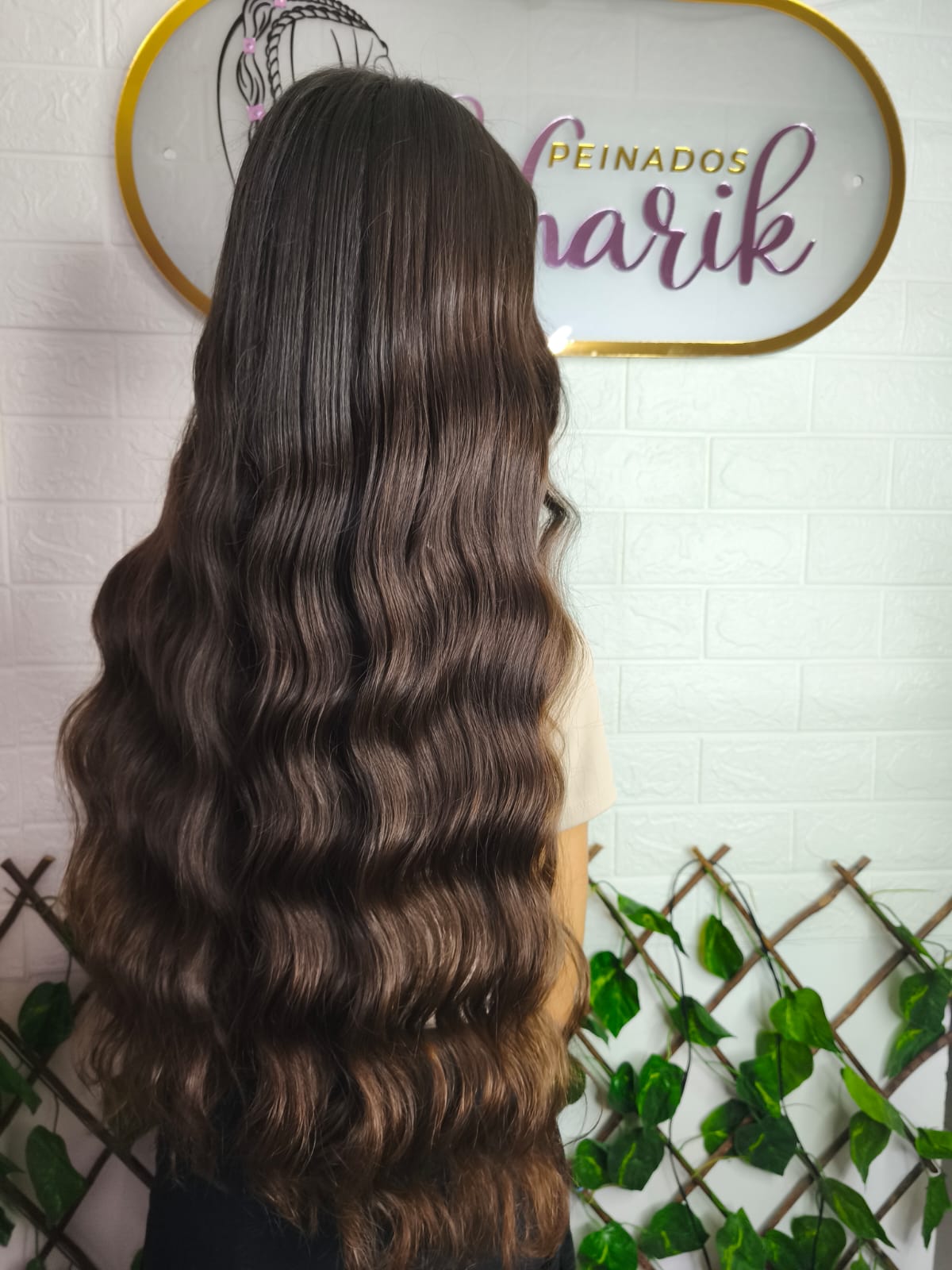 Cabello ondulado largo - Peinados Sharick